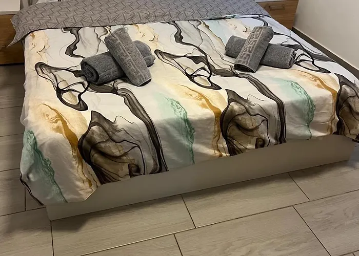 Apartment Renata Mihai Bravu *